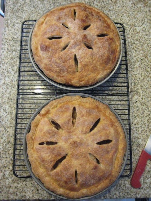 two apple pies